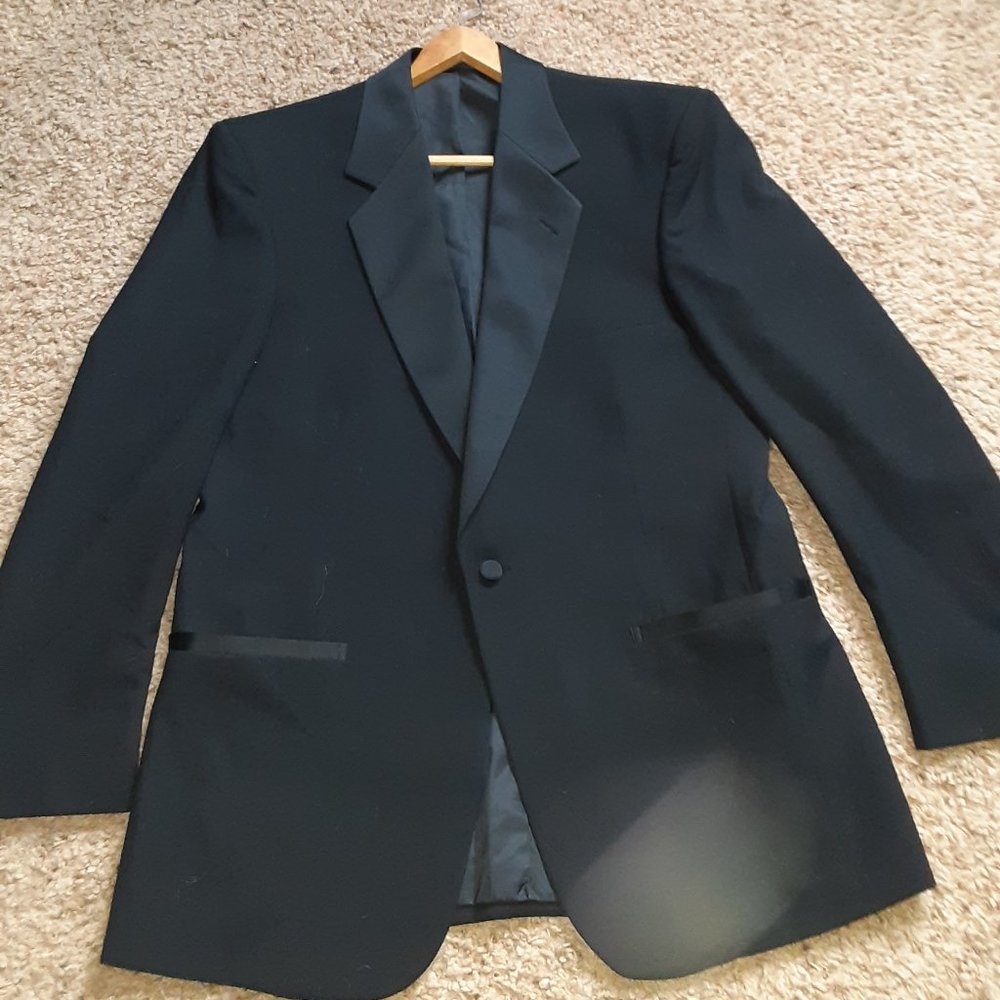 44L, Pierre Cardin, Suit Jacket